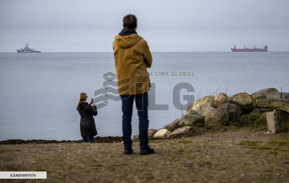 RUSSIAN SHIP ANCHORED OFF HÖGANÄS