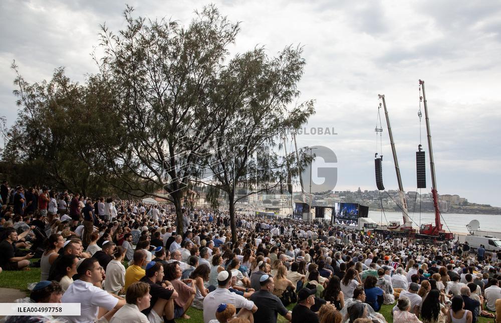 Bondi Beach Memorial Service in Sydney - Australia