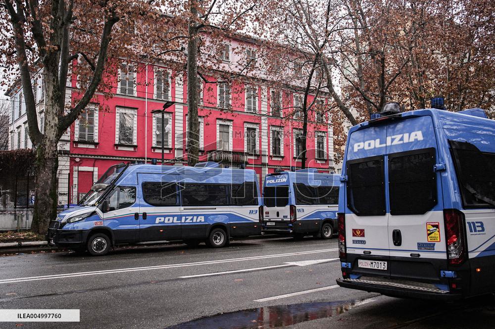 Police Presence in Vanchiglia - Turin