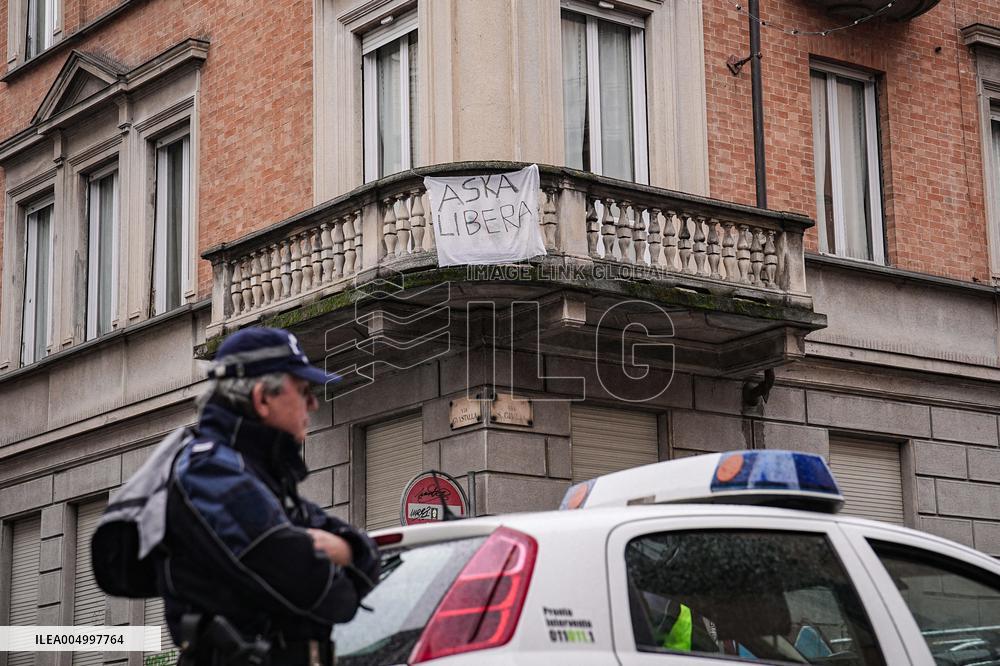 Police Presence in Vanchiglia - Turin