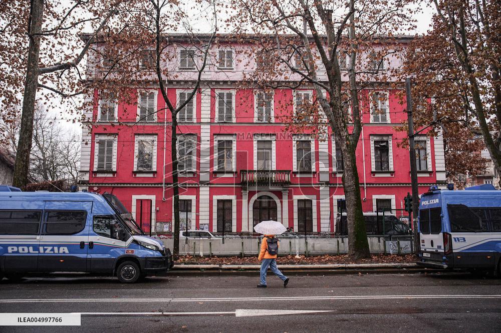 Police Presence in Vanchiglia - Turin