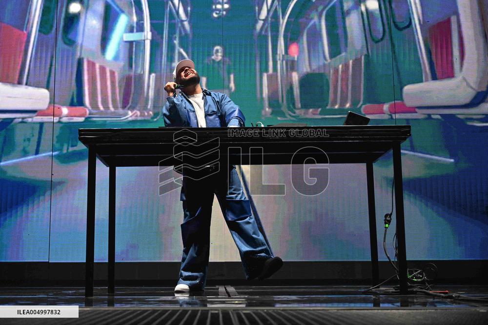 DJ Bens Performs at the Defense Arena - Paris