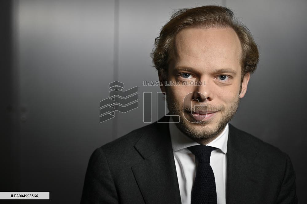 Charles Alloncle On Dimanche En Politique - Paris