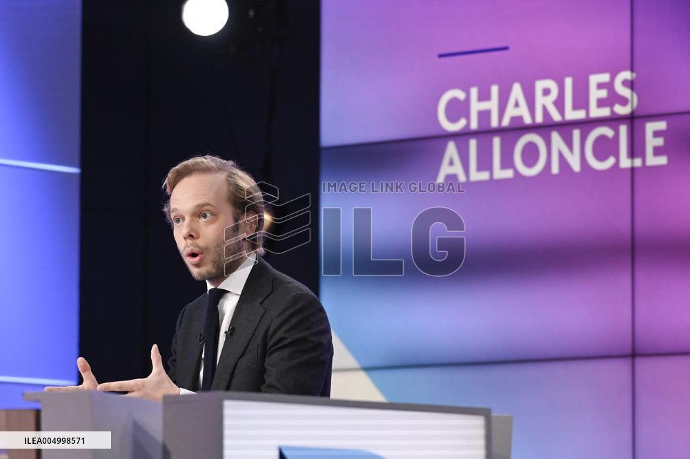 Charles Alloncle On Dimanche En Politique - Paris