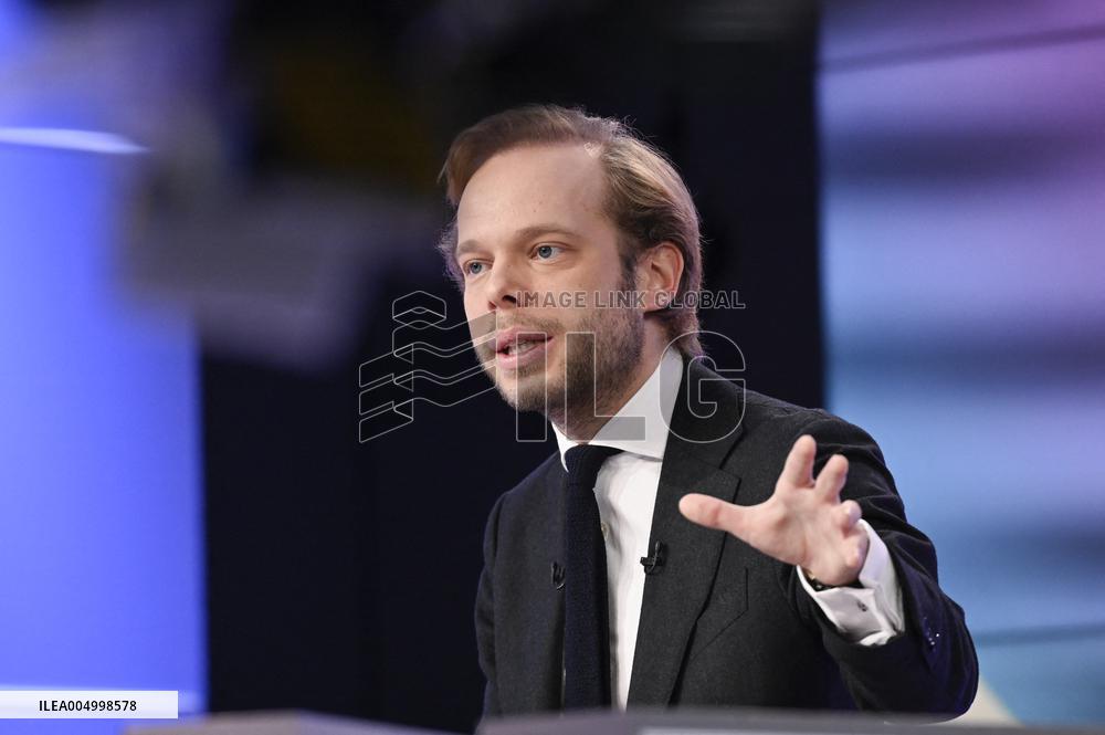 Charles Alloncle On Dimanche En Politique - Paris