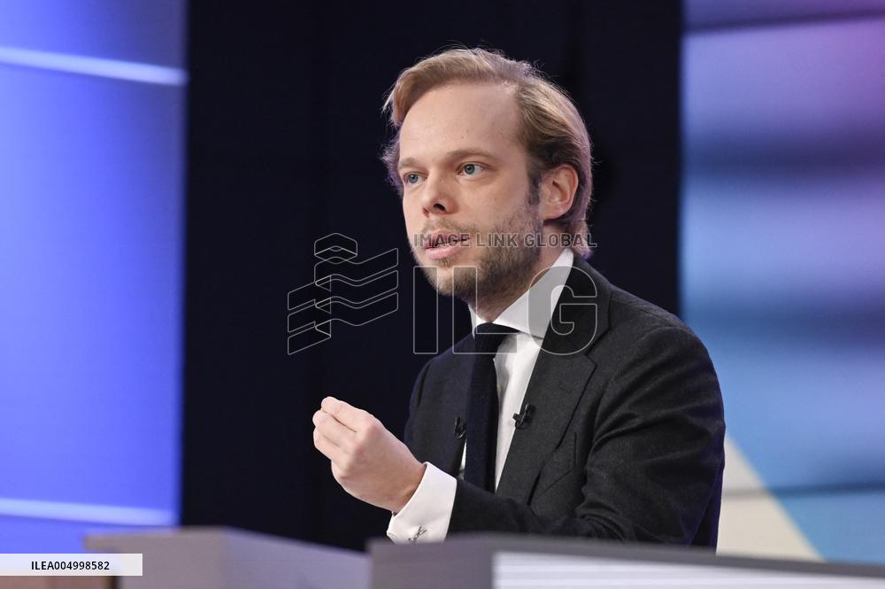 Charles Alloncle On Dimanche En Politique - Paris