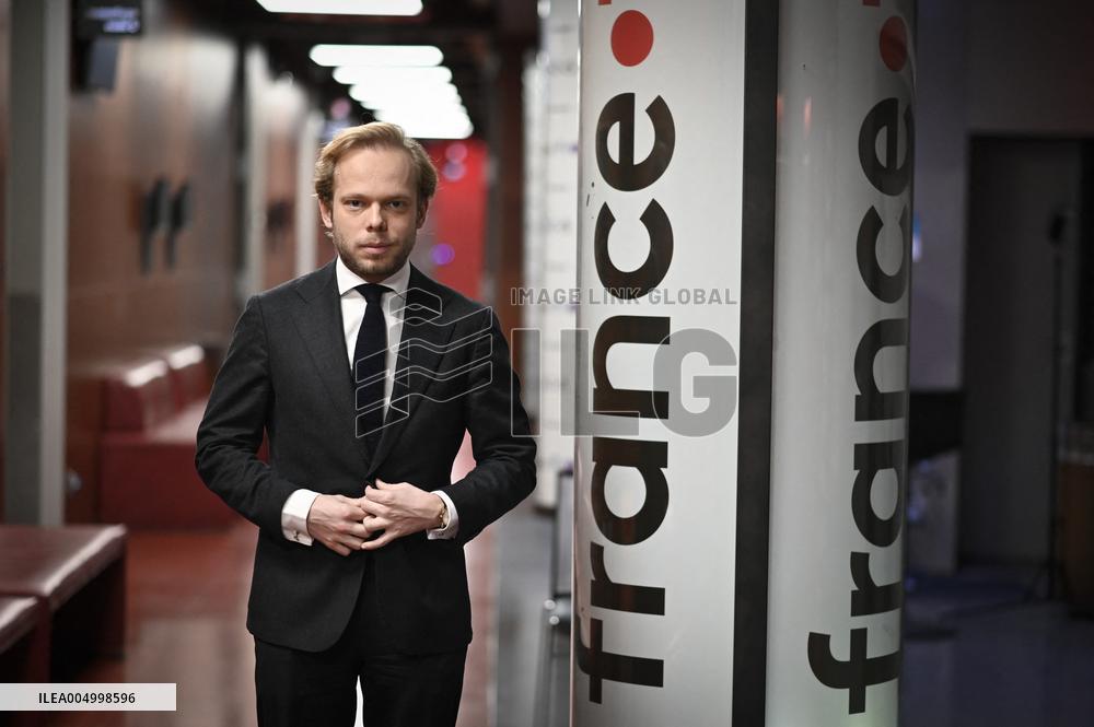 Charles Alloncle On Dimanche En Politique - Paris