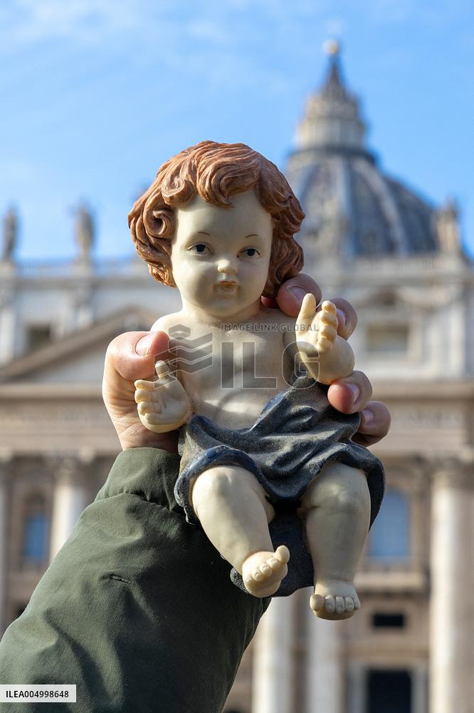 Baby Jesus Figurines During The Angelus Prayer - Vatican
