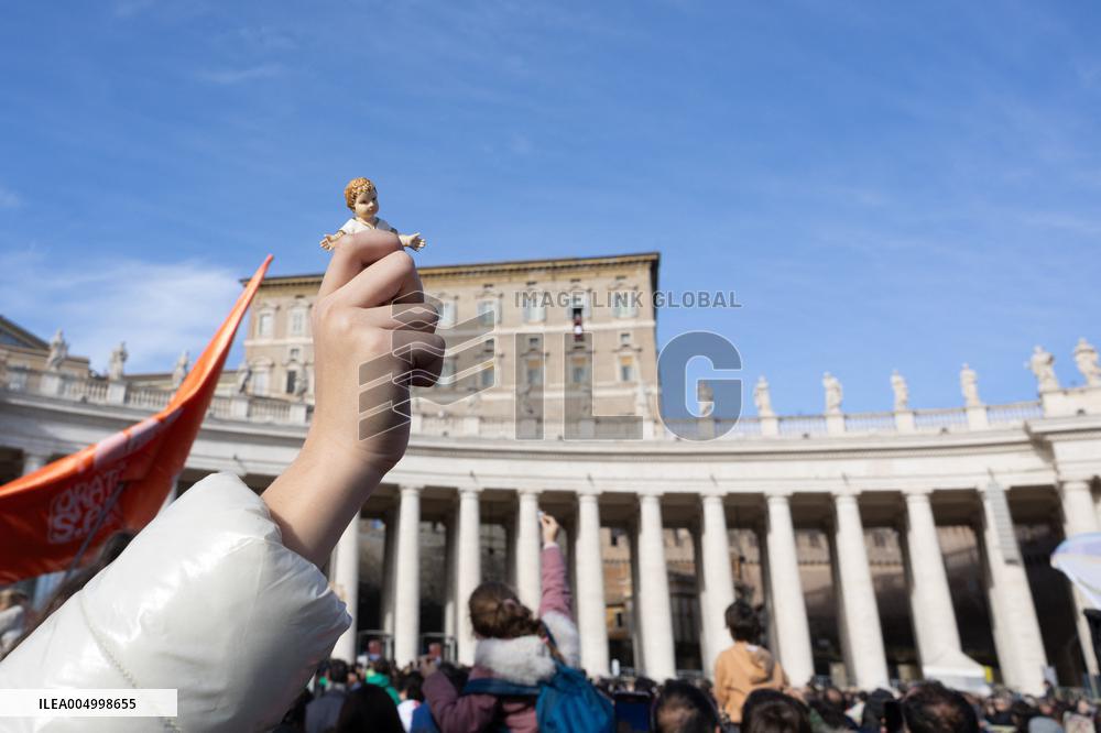 Baby Jesus Figurines During The Angelus Prayer - Vatican