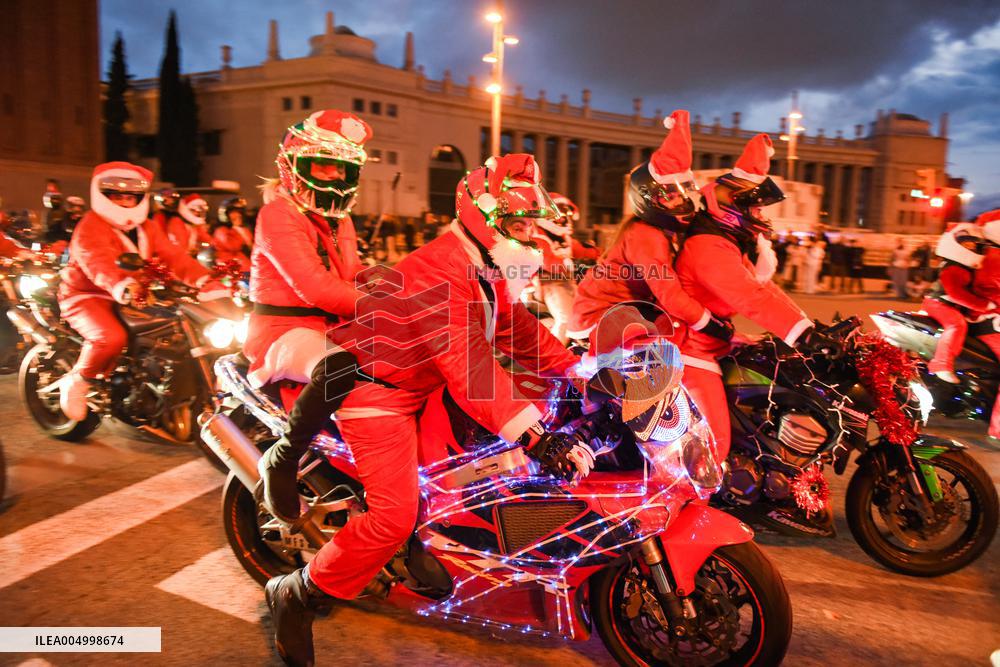 Biker Papanoelada in Barcelona - Spain