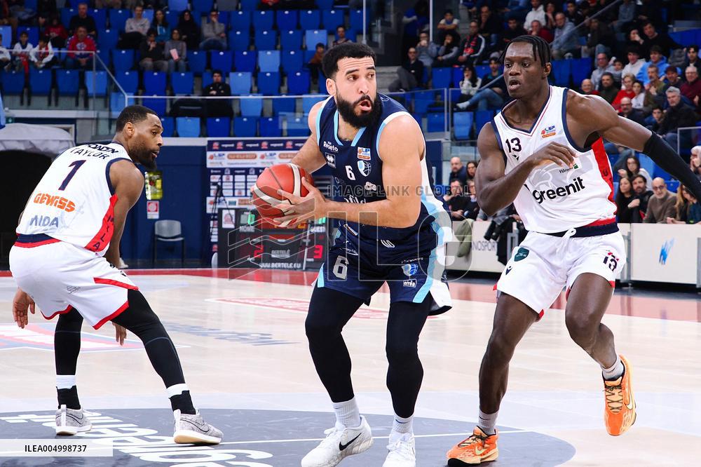 BASKET - Serie A2 - Wegreenit Urania Milano vs Liofilchem Roseto