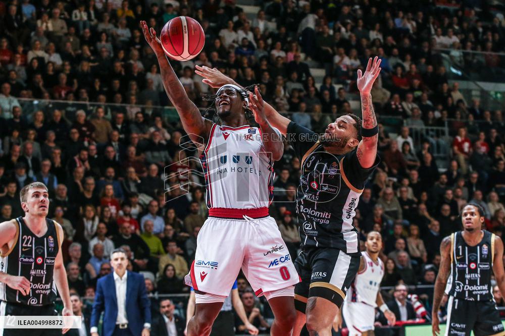 BASKET - Serie A - Una Hotels Reggio Emilia vs Dolomiti Energia Trentino