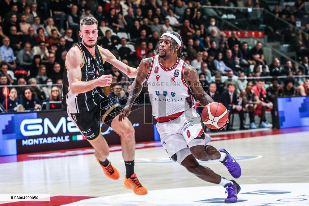 BASKET - Serie A - Una Hotels Reggio Emilia vs Dolomiti Energia Trentino