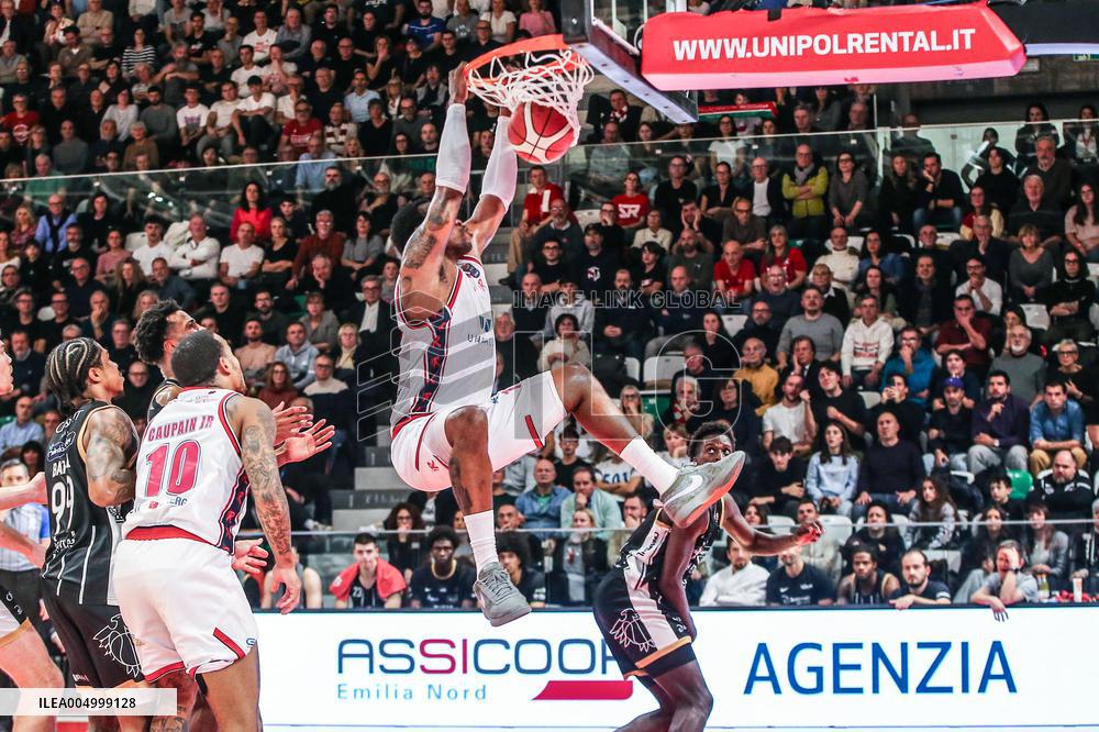 BASKET - Serie A - Una Hotels Reggio Emilia vs Dolomiti Energia Trentino