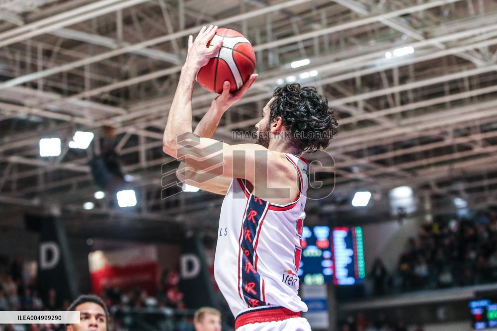 BASKET - Serie A - Una Hotels Reggio Emilia vs Dolomiti Energia Trentino