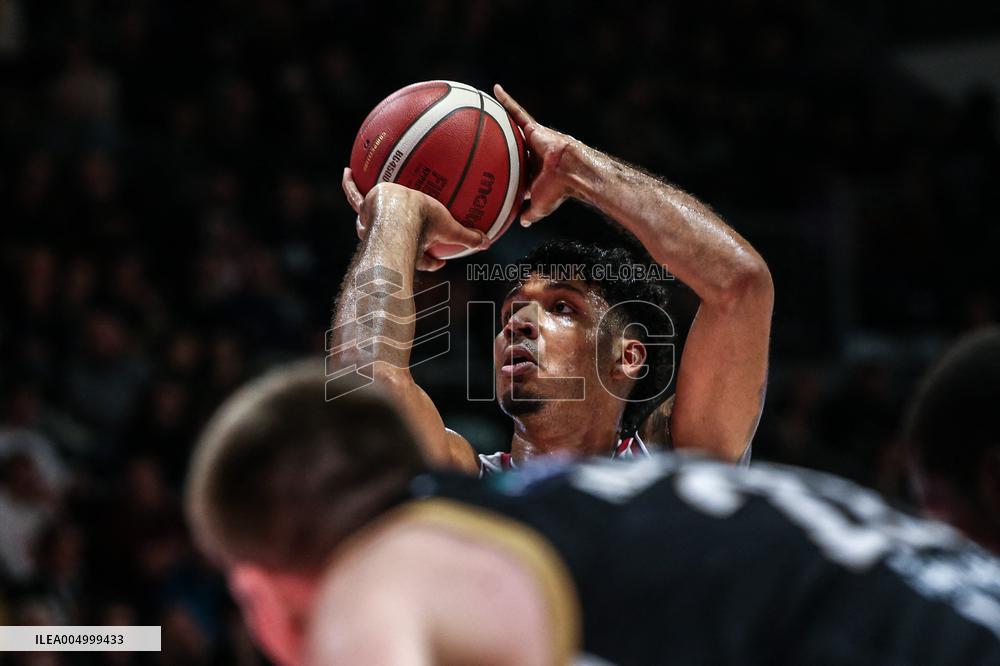 BASKET - Serie A - Una Hotels Reggio Emilia vs Dolomiti Energia Trentino