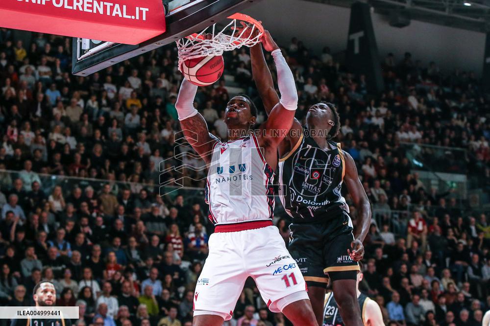 BASKET - Serie A - Una Hotels Reggio Emilia vs Dolomiti Energia Trentino