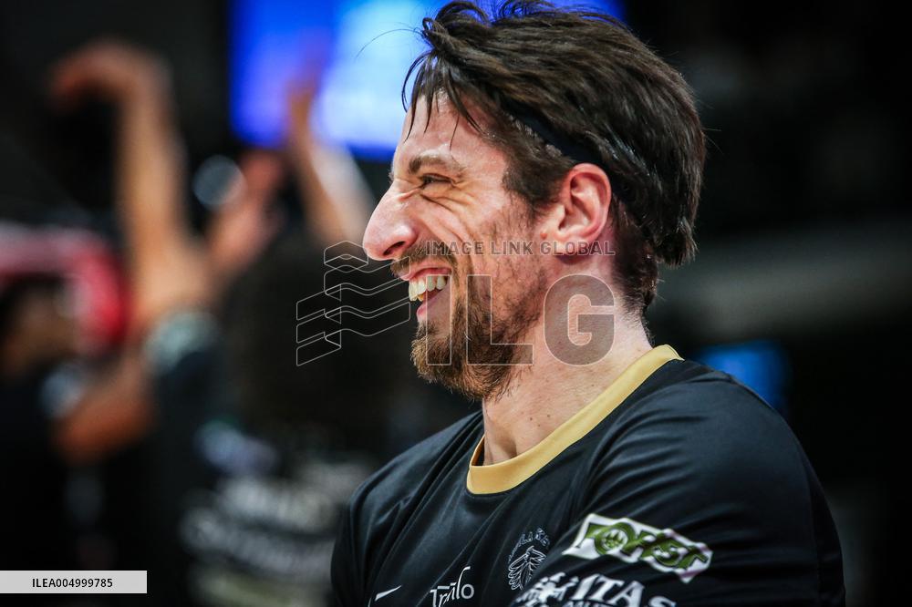 BASKET - Serie A - Una Hotels Reggio Emilia vs Dolomiti Energia Trentino