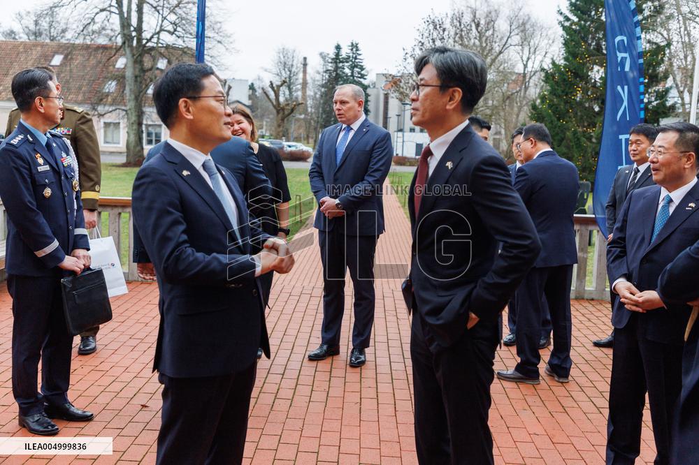 Estonia inks South Korean Chunmoo MLRS deal