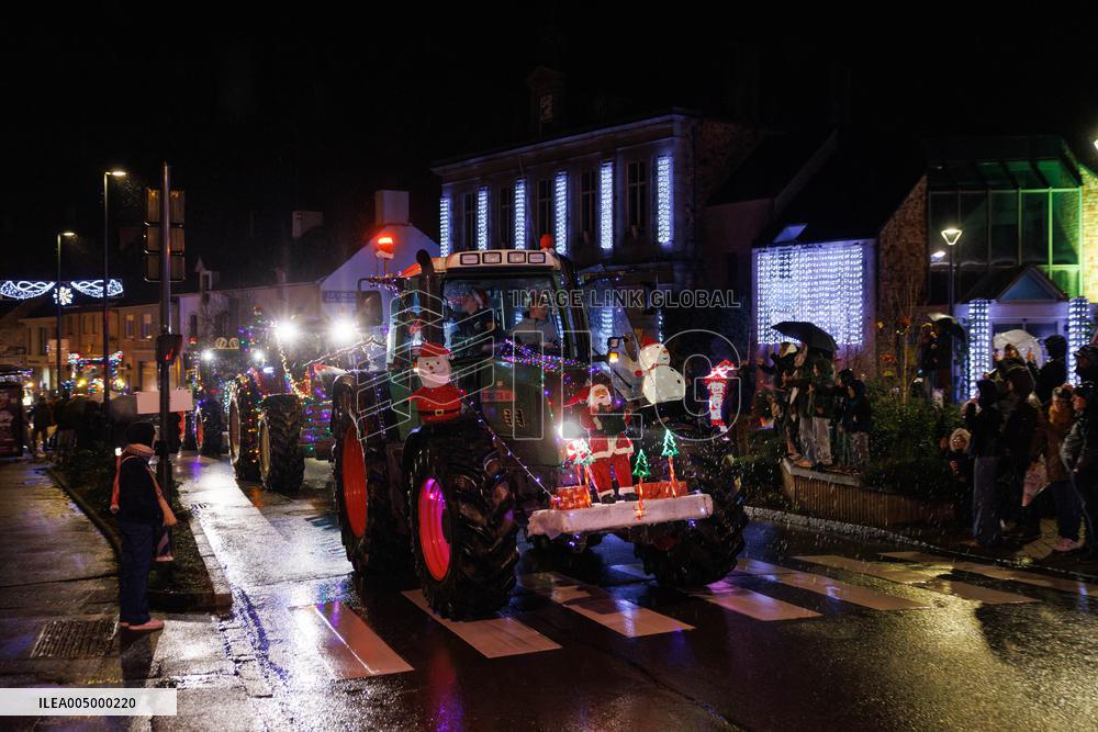 French Farmers Protest in a Christmas-style - Liffre
