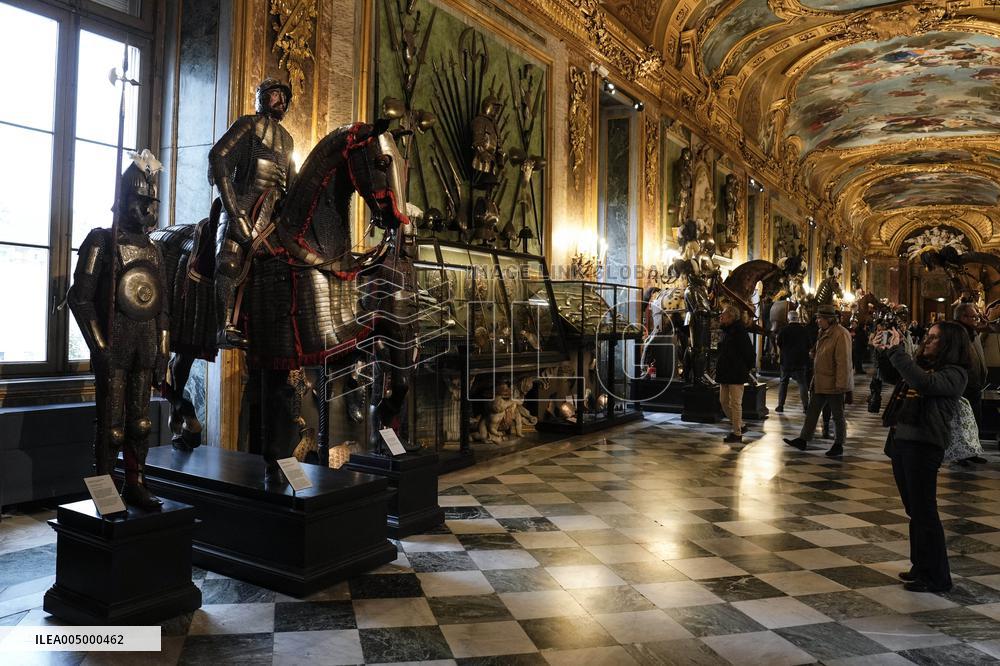 Visit to Galleria Beaumont and Royal Museums - Turin