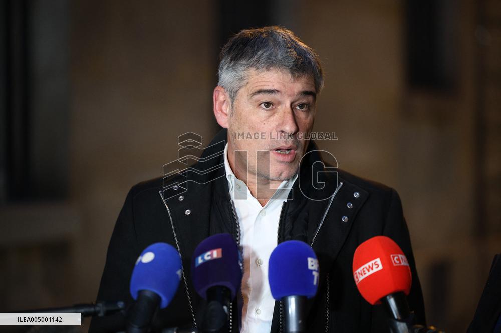 Ecologist and Social Party Members Meet With Prime Minister - Paris