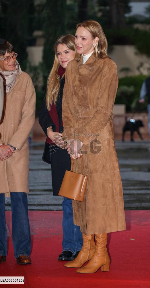 NO TABLOIDS - Princess Charlene and Prince Albert At Show Monaco Sous Les Etoiles - Monaco