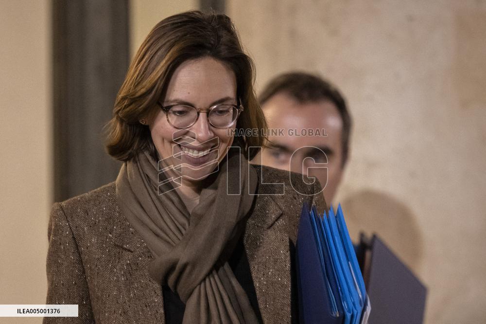 Cabinet meeting focused on the budget bill - Paris