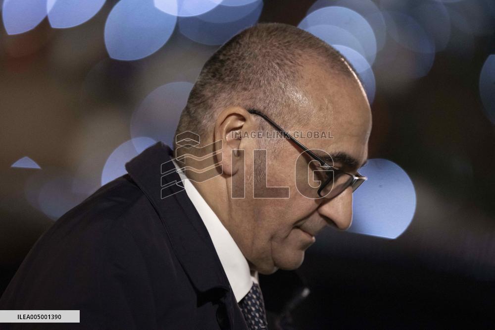 Cabinet meeting focused on the budget bill - Paris