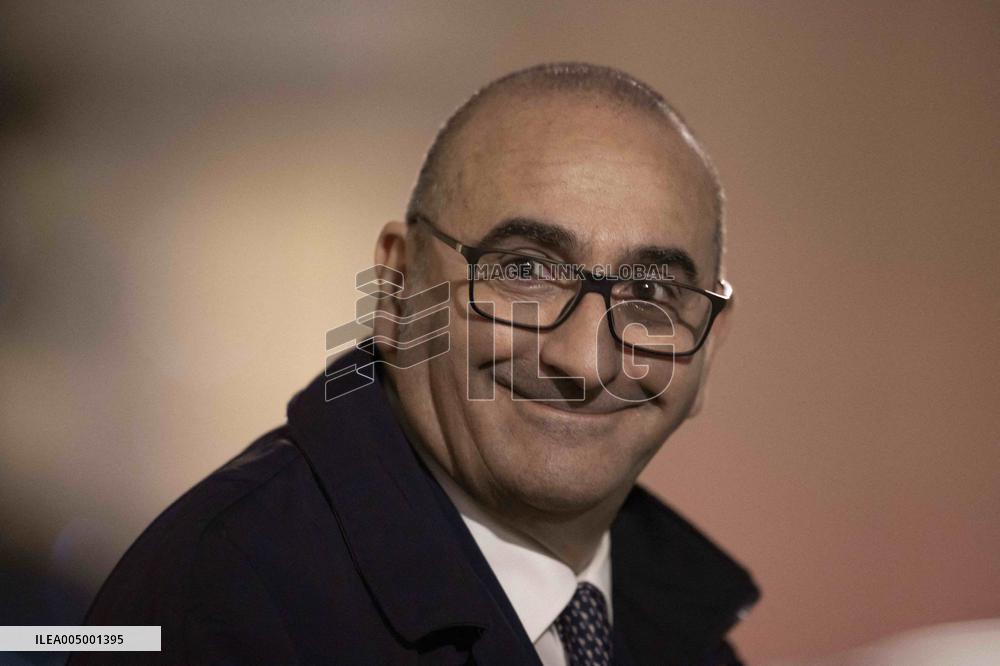 Cabinet meeting focused on the budget bill - Paris