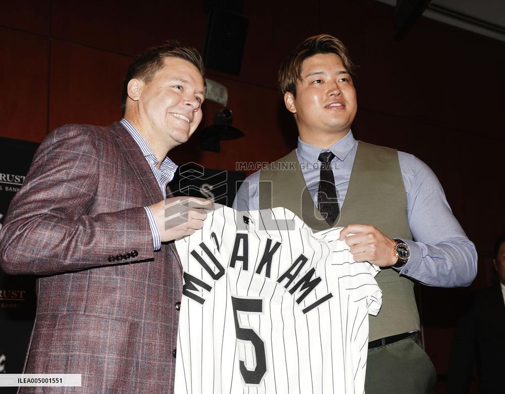 Baseball: Japan slugger Murakami joins Chicago White Sox