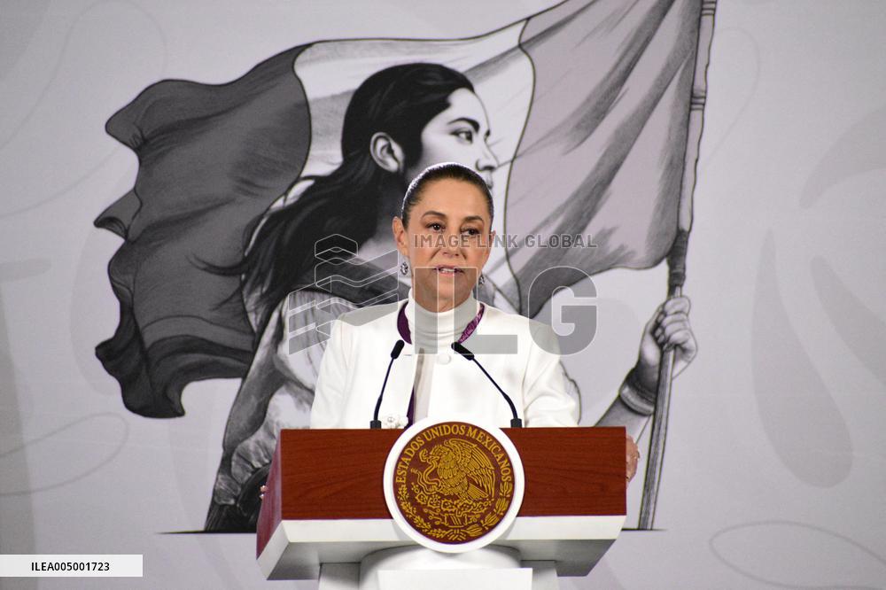 Mexican President Claudia Sheinbaum Holds Briefing Conference - Mexico