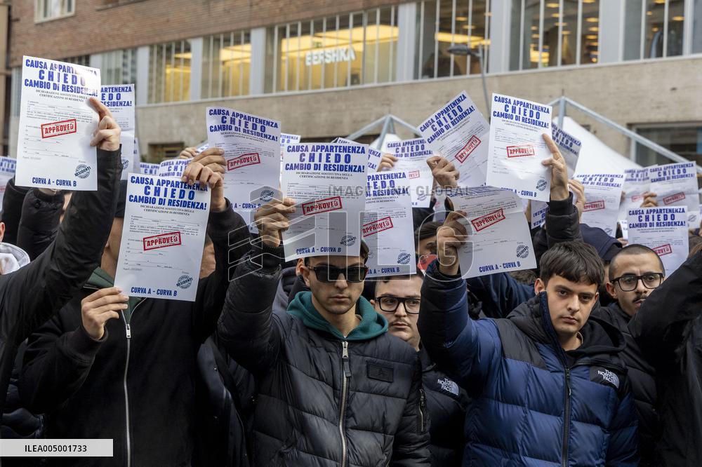 Ultras Groups Protest Travel Bans In Naples - Italy