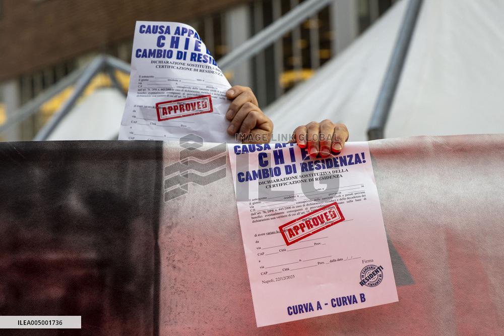 Ultras Groups Protest Travel Bans In Naples - Italy