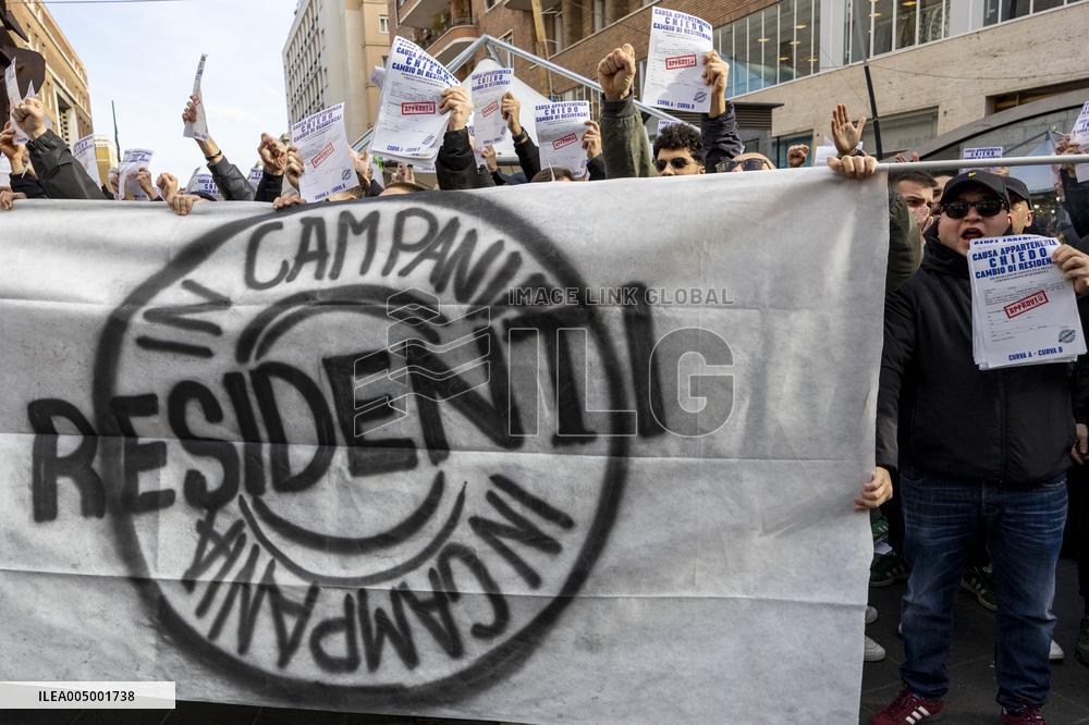 Ultras Groups Protest Travel Bans In Naples - Italy