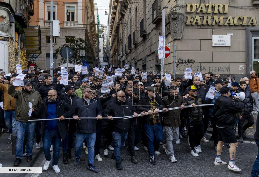 Ultras Groups Protest Travel Bans In Naples - Italy