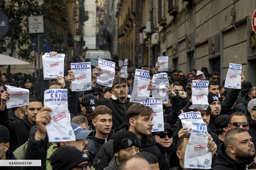 Ultras Groups Protest Travel Bans In Naples - Italy