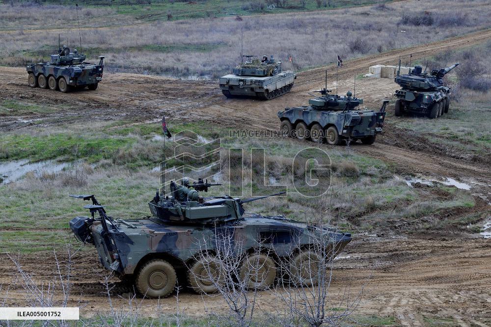 Italian Contingent Conducts Training Activities In Novo Selo - Bulgari