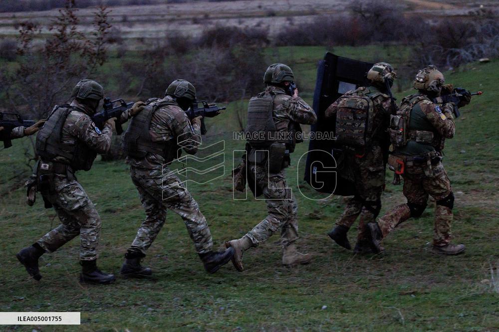 Italian Contingent Conducts Training Activities In Novo Selo - Bulgari
