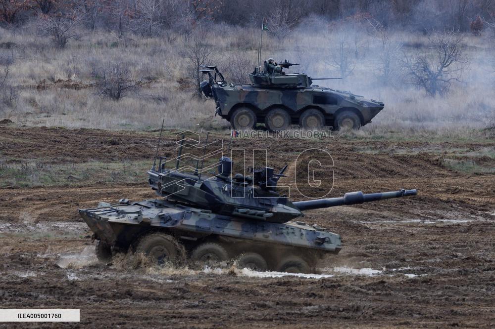 Italian Contingent Conducts Training Activities In Novo Selo - Bulgari