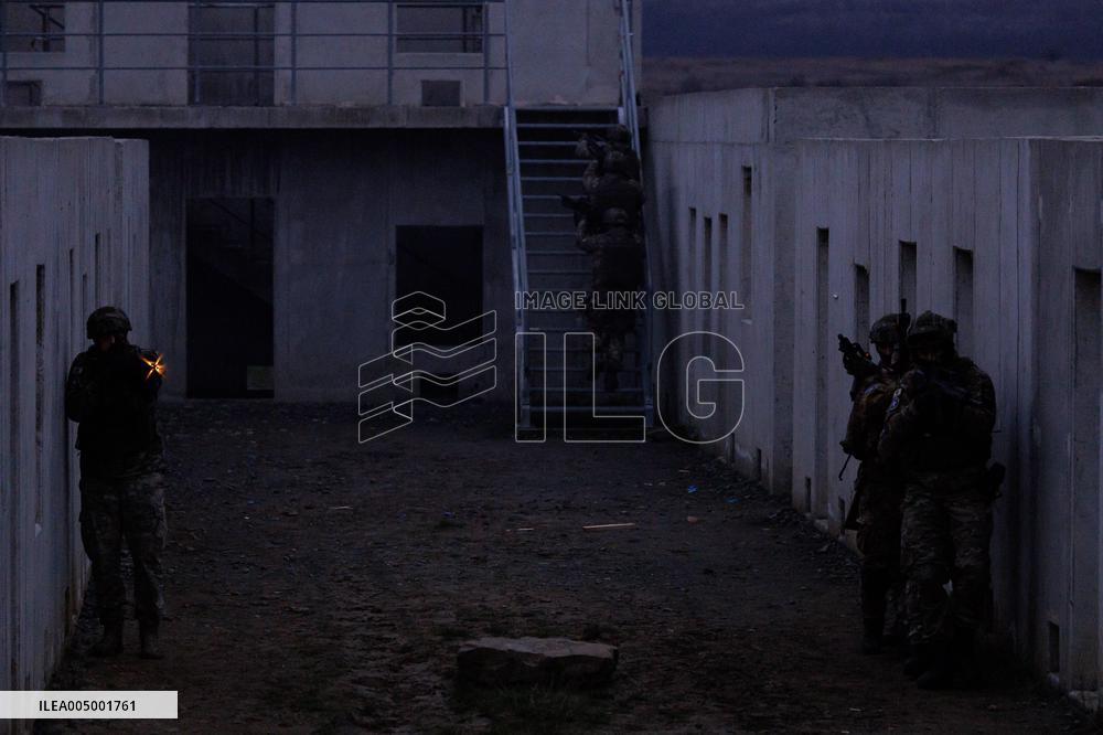 Italian Contingent Conducts Training Activities In Novo Selo - Bulgari