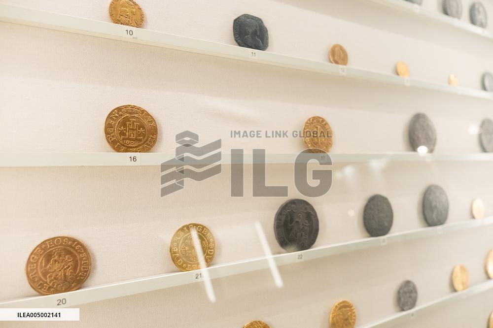 Medal Cabinet Reopens After Six-Year Hiatus - Rome