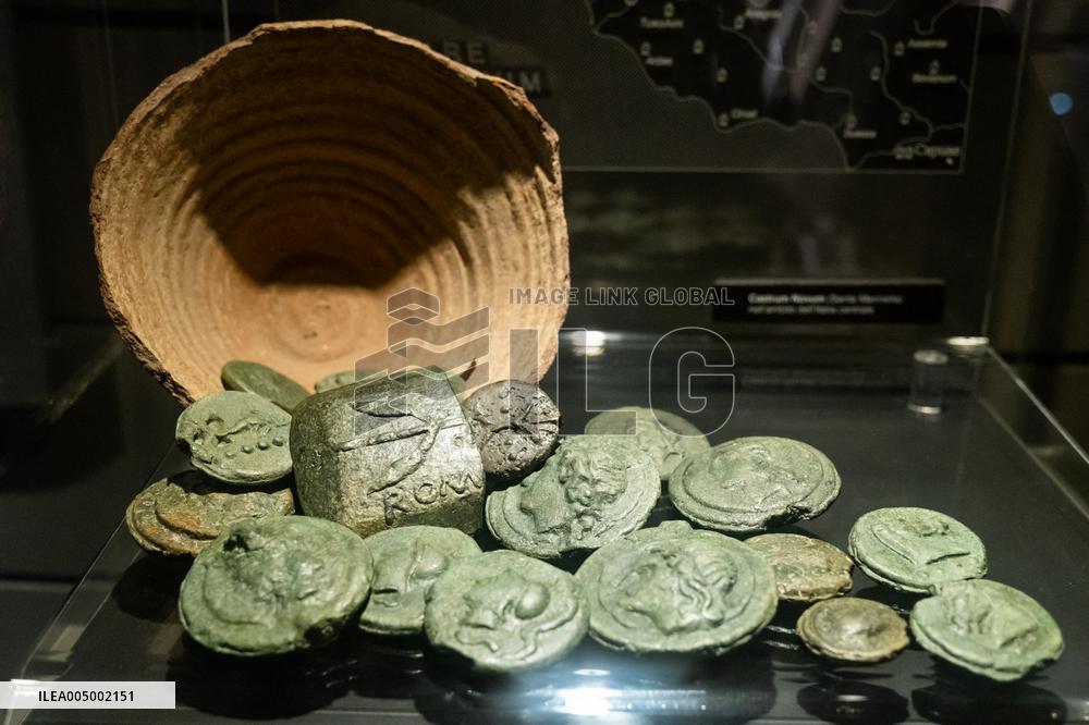 Medal Cabinet Reopens After Six-Year Hiatus - Rome