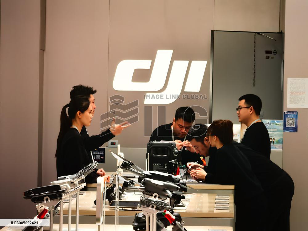 DJI
