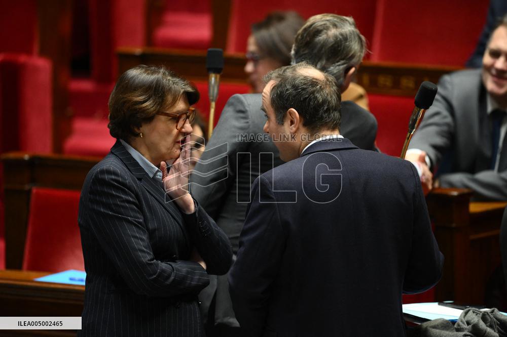 Questions to the government at the National Assembly - Paris