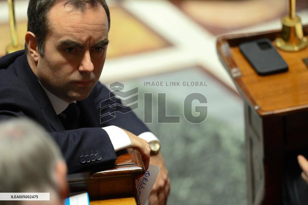 Questions to the government at the National Assembly - Paris