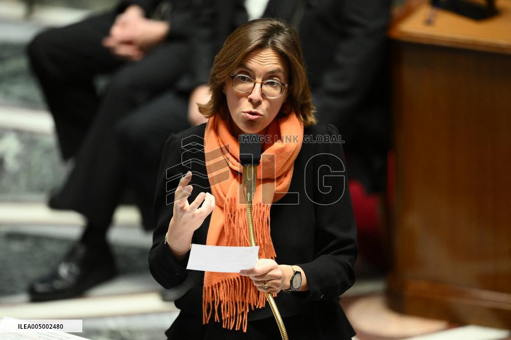 Questions to the government at the National Assembly - Paris