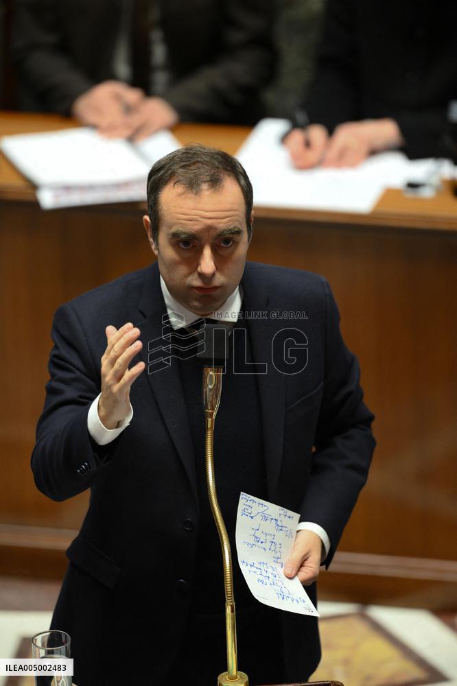 Questions to the government at the National Assembly - Paris