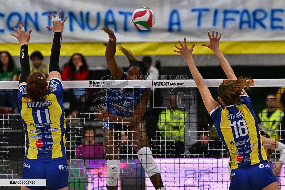 VOLLEY - Serie A1 Femminile - Prosecco Doc A.Carraro Imoco Conegliano vs Omag-Mt San Giovanni In M.No