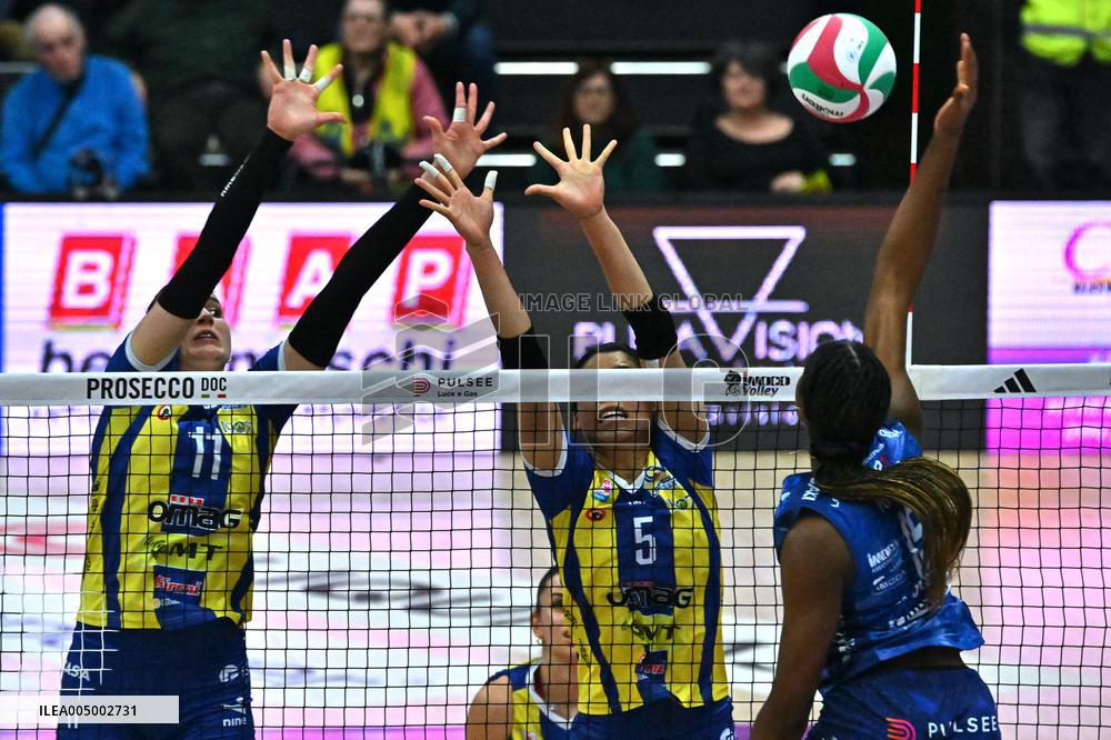 VOLLEY - Serie A1 Femminile - Prosecco Doc A.Carraro Imoco Conegliano vs Omag-Mt San Giovanni In M.No